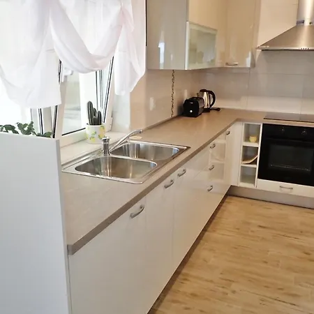 Apartman With Parking Space Starigrad, Paklenica - 25547 Starigrad-Paklenica